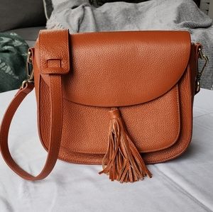 Gatta Lola Miel camera crossbody bag, perfect condition